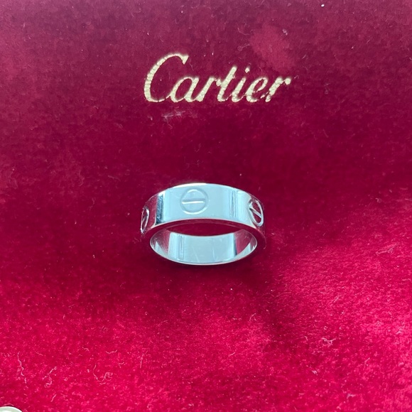 Cartier LOVE ring. - Picture 1 of 4